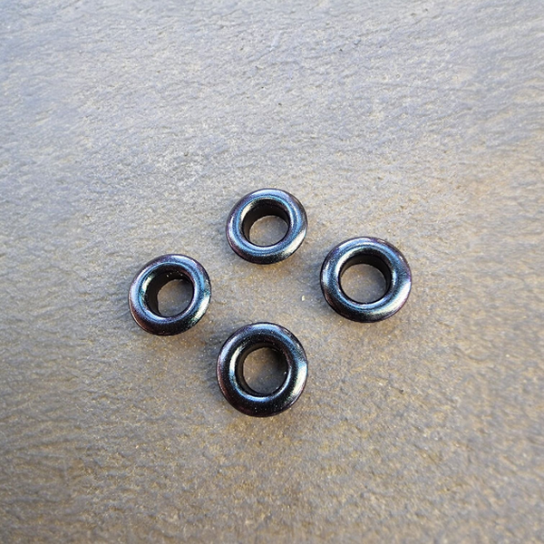 Ösenset 8mm 4 Stück – zweites Bild