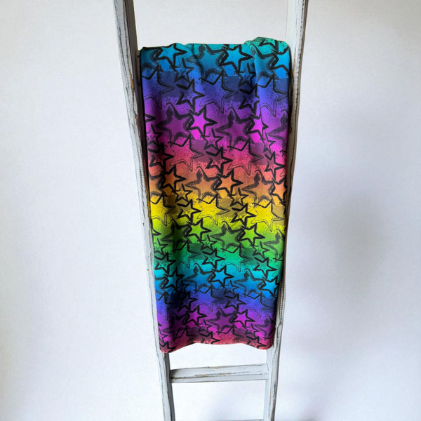 0,5m Grungestars Rainbow Allover Bio French Terry