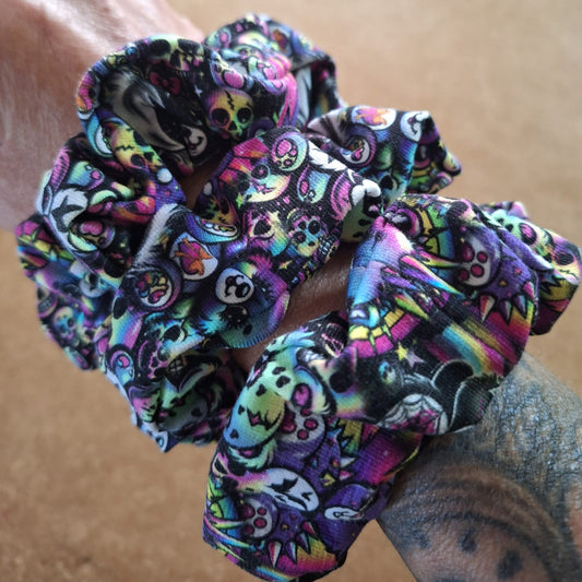🐻Sparset Scrunchies & Drahthaarband Punkbärchen 1 Draht-Haarband und 3 Scrunchies